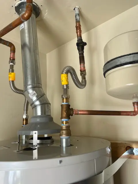 Water heater installation and plumbing repair in Northeast Bellevue